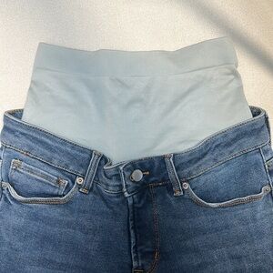 BLANQI Maternity Jeans | Denim Stretch Cut off Jean Size 8